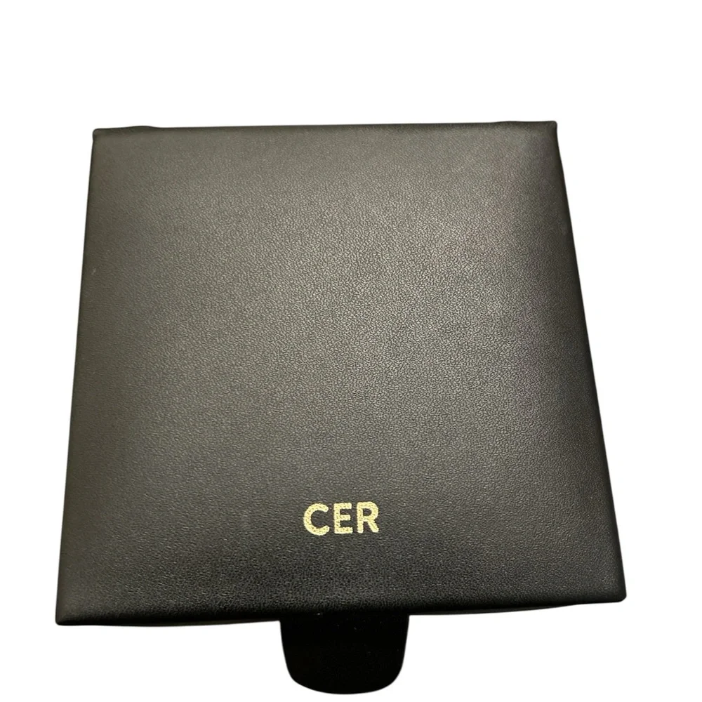 Mejuri Small Jewelry Box Organizer in Black And Cream Anti Tarnish Microsuede - Picture 3 of 8